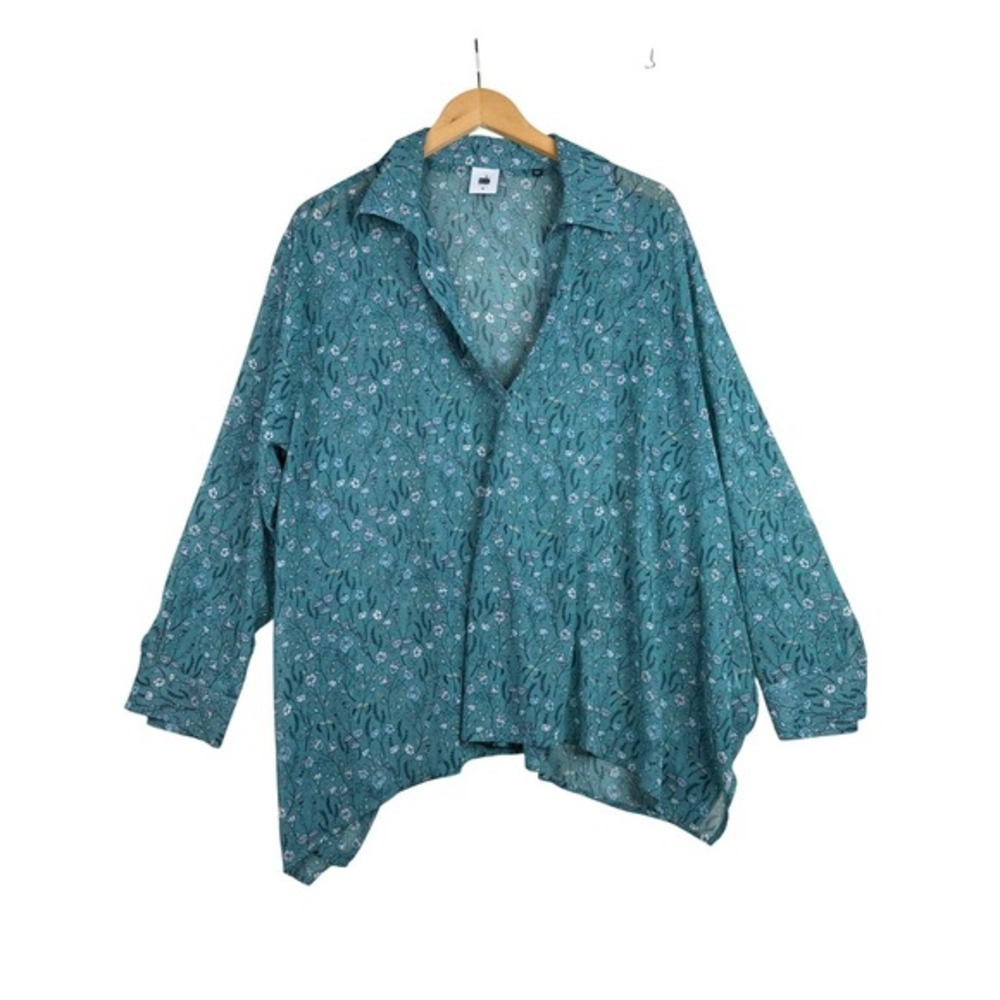 Cabi‎ Field of Flowers Long Sleeve Blouse size Medium Green